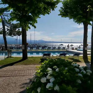 Villaggio Turistico Dei Tigli Parco vacanze Padenghe sul Garda